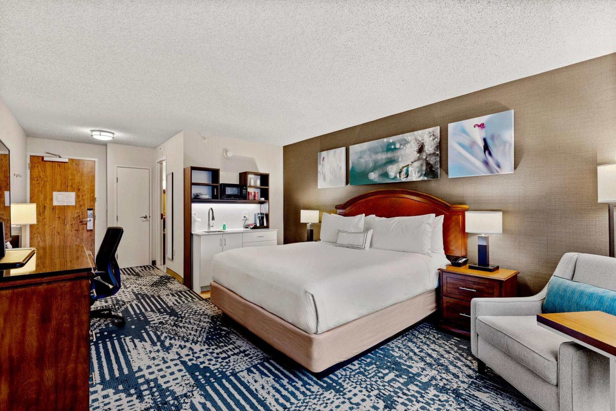 Delta Hotels By Marriott Mount Pleasant Racine Exterior photo